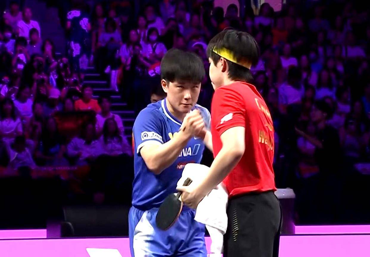奥地利队碾压韩国队,张本智和点燃赛场 奥地利队碾压韩国队,张本智和点燃赛场