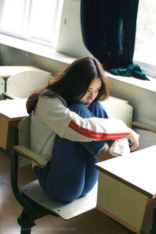 半决赛之夜,厄德高将自己燃成北极星